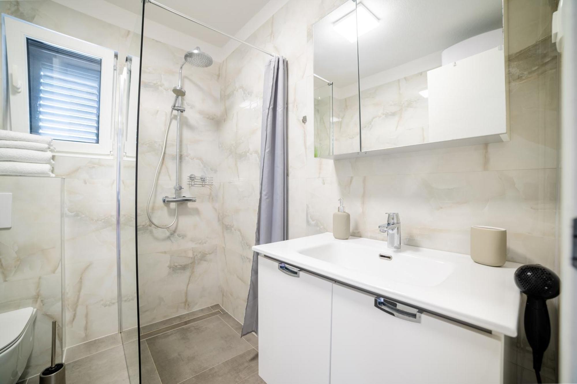 Luxury Karigo 5 Apartma