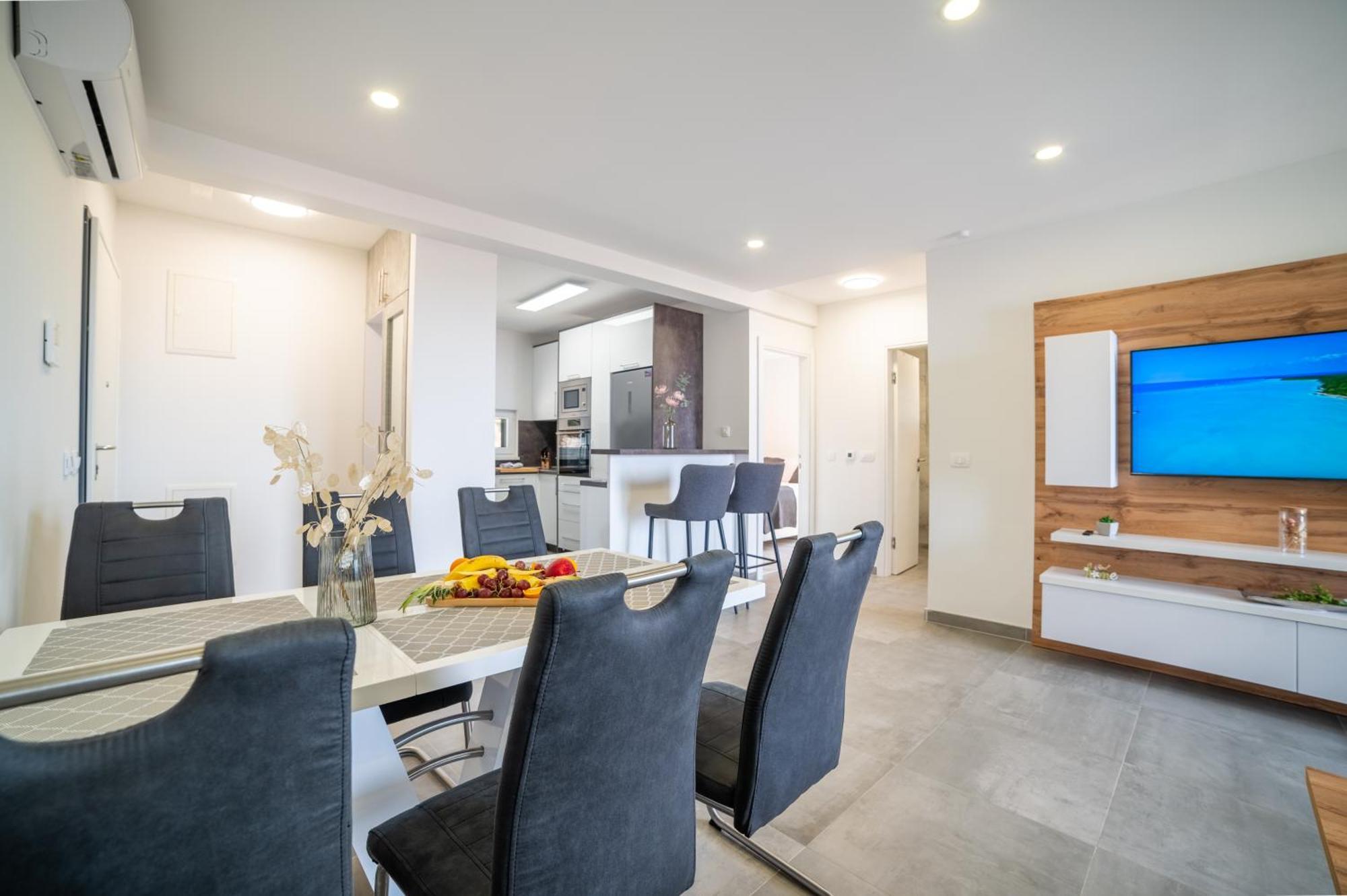 Luxury Karigo 5 Apartma Makarska
