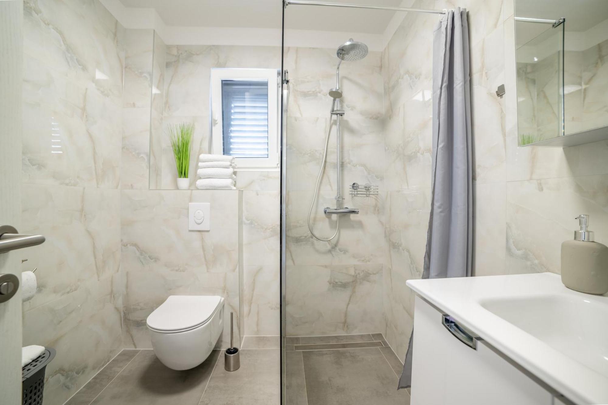 Luxury Karigo 5 Apartma *