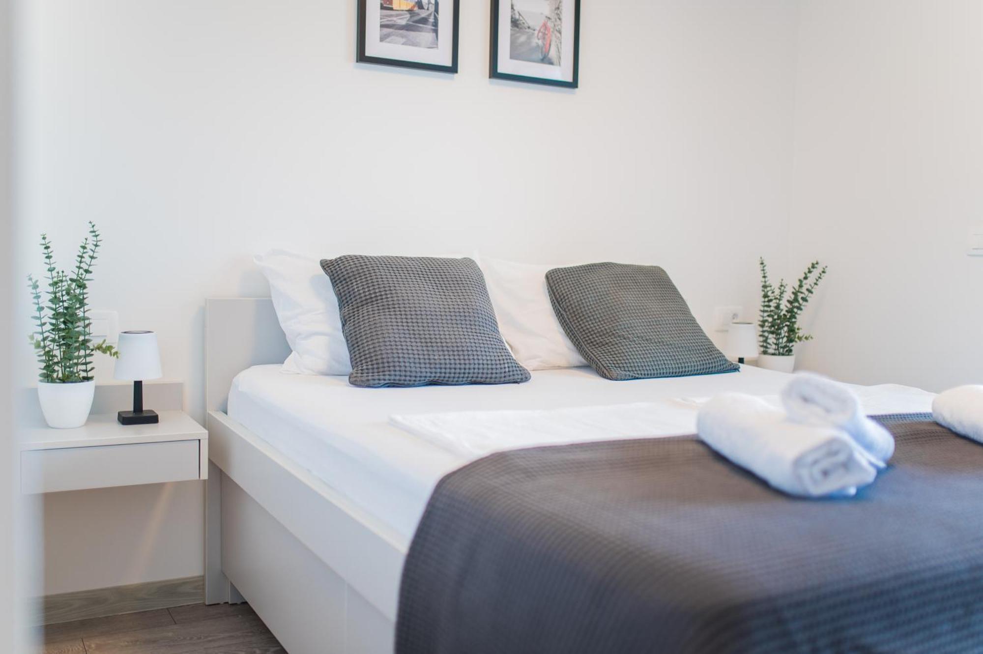 Luxury Karigo 5 Apartment *