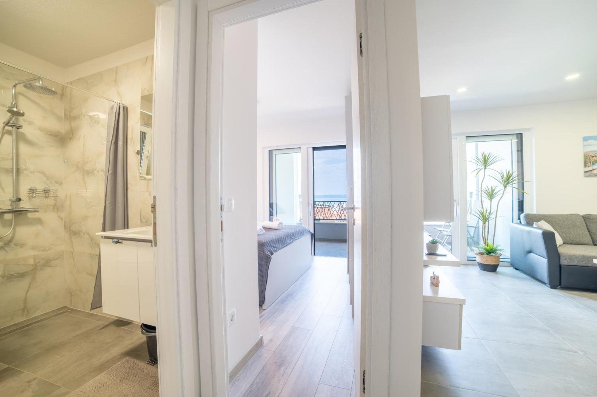 Luxury Karigo 5 Apartment *